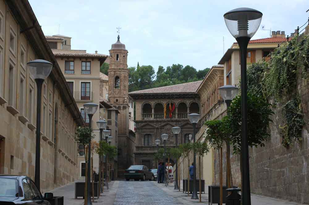 Teruel - Alcañiz 02 - plaza de España.jpg